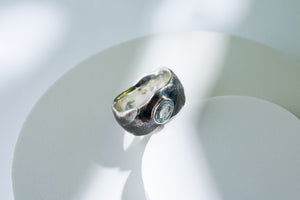 Silver aquamarine ring